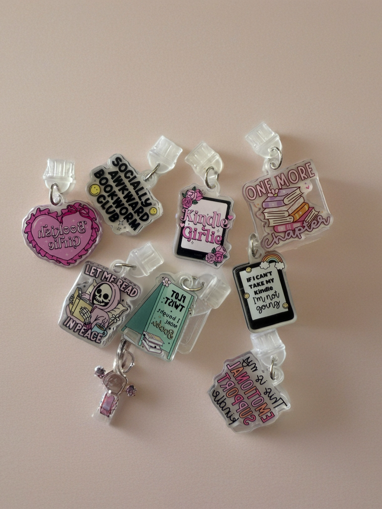 Blind date with a kindle- cozy box surprise! (Device NOT included)