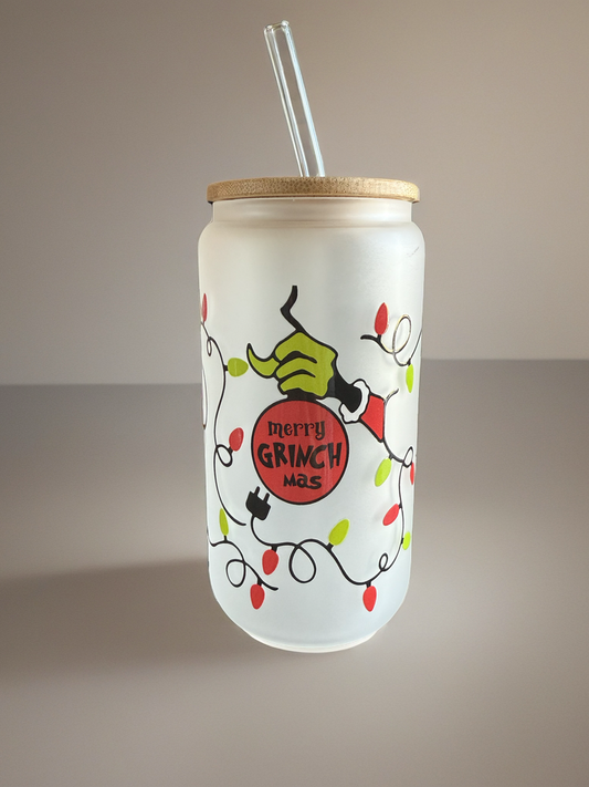 🎄 “Merry Grinchmas” Frosted Glass Cup 💚